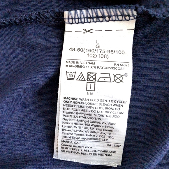 GAP Women's Blue Tank Top with Scoop Neckline and Anchor Print Size L - Picture 4 of 4